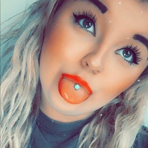 Meet your Posher, Destiny